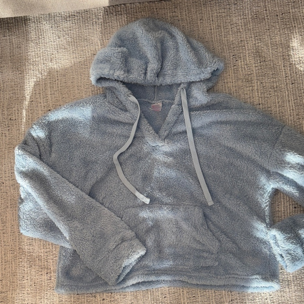 No Boundaries Light Blue Fuzzy Sweater Set - Picture 3 of 7